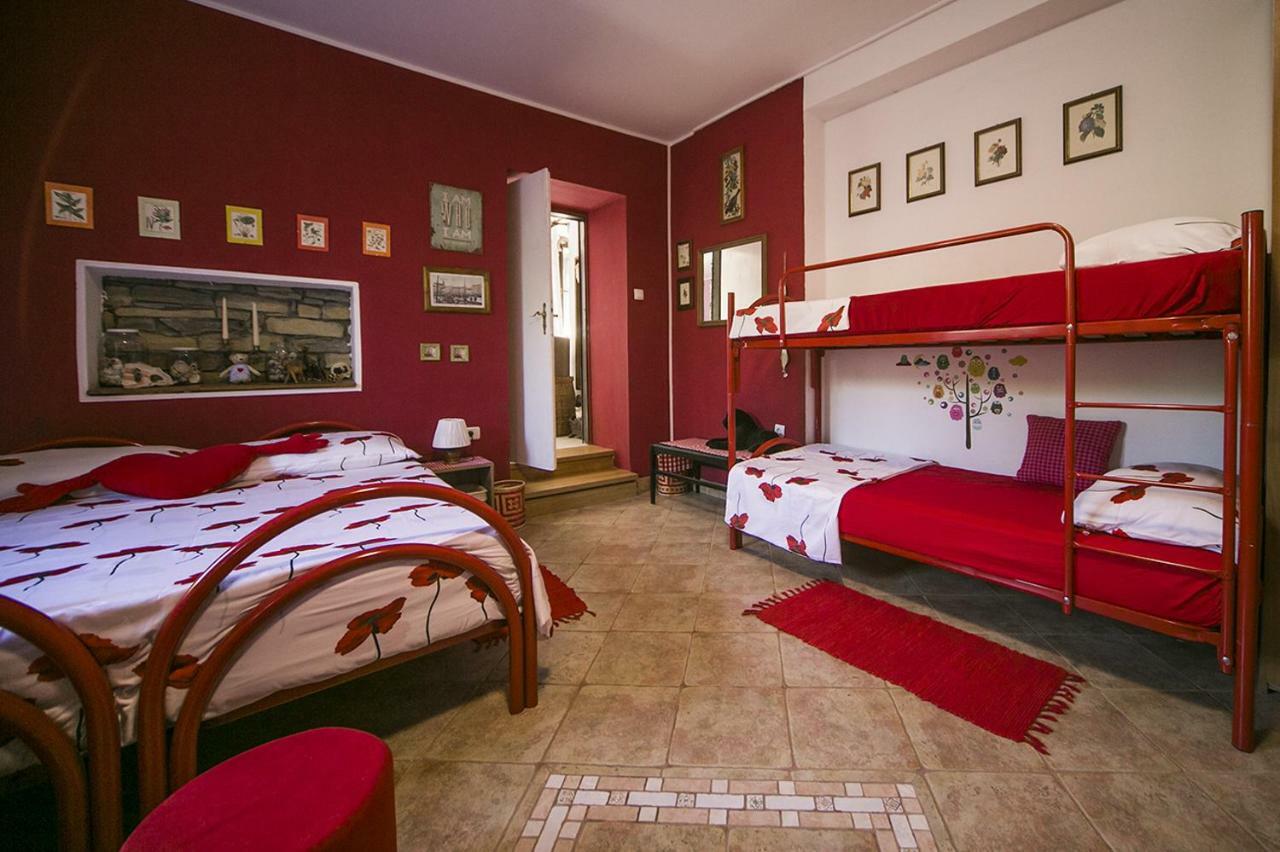 Cozy Istrian House Pensionat Izola Exteriör bild