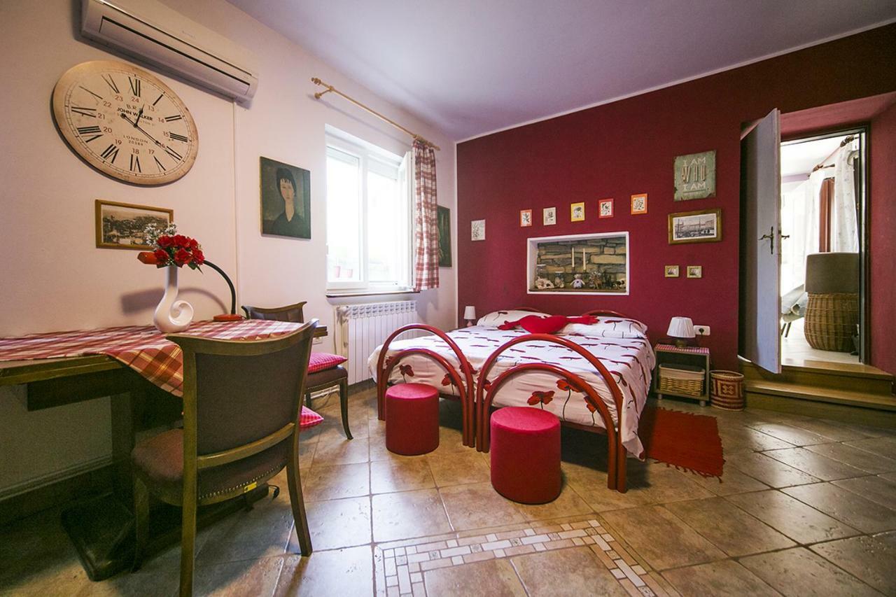 Cozy Istrian House Pensionat Izola Exteriör bild